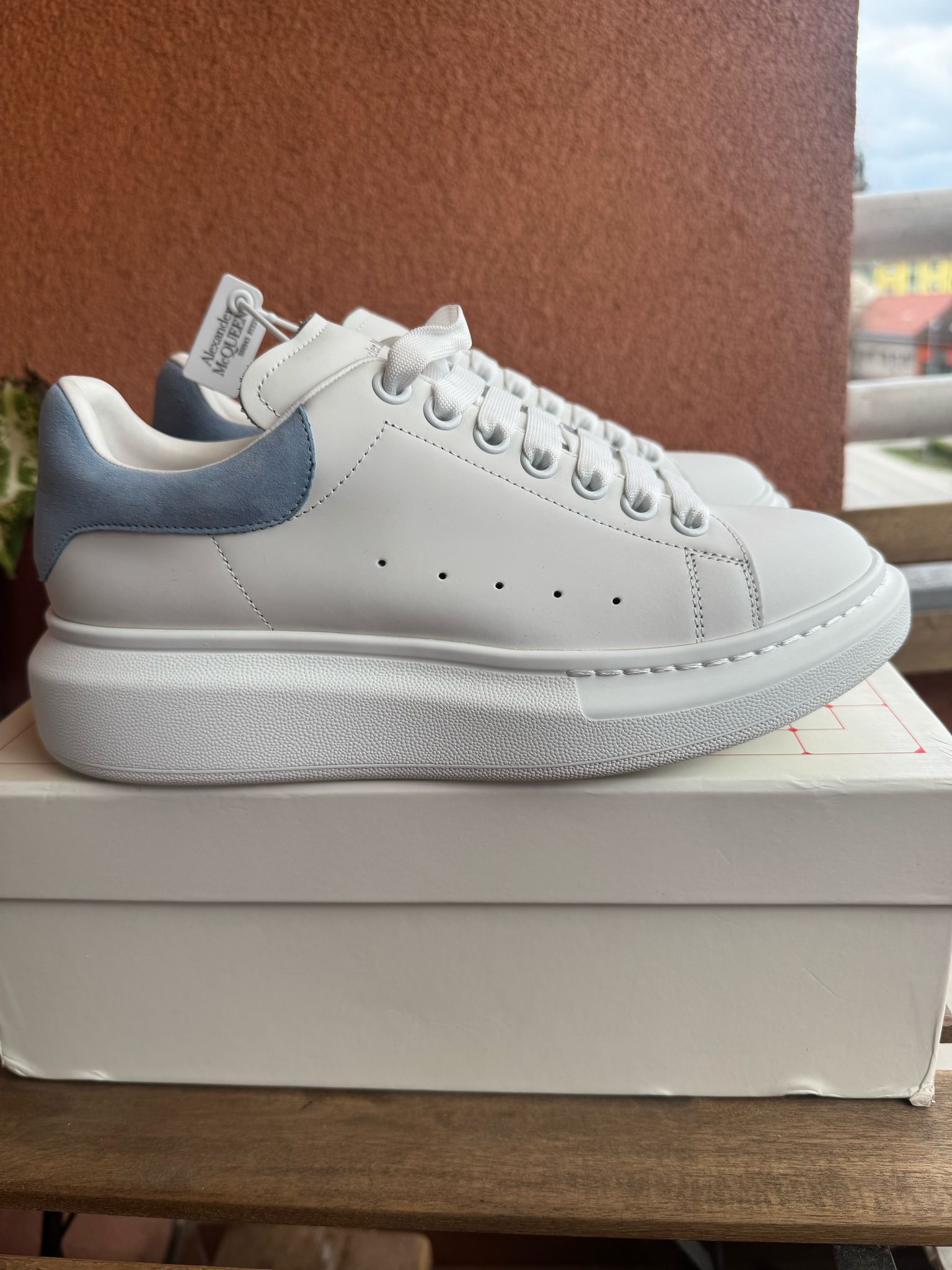 Alexander McQueen   14.500rsd  SRB