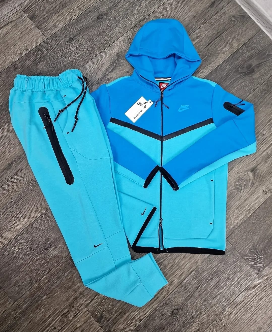 Nike Tech Fleece